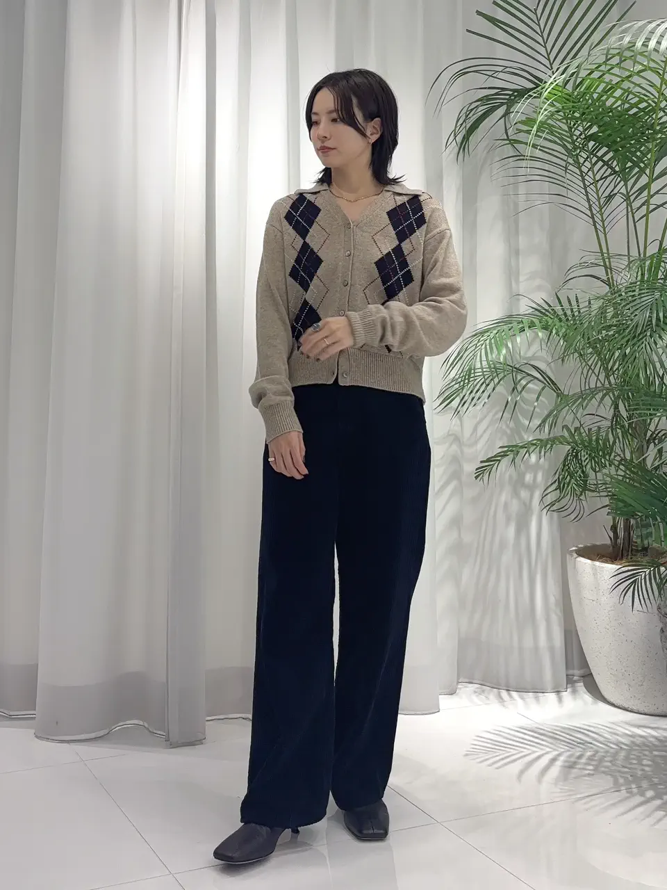 GRACE CONTINENTAL Hikaru Okada コーディネート画像