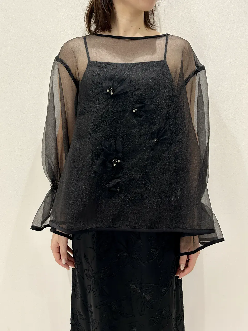 GRACE CONTINENTAL eri コーディネート画像
