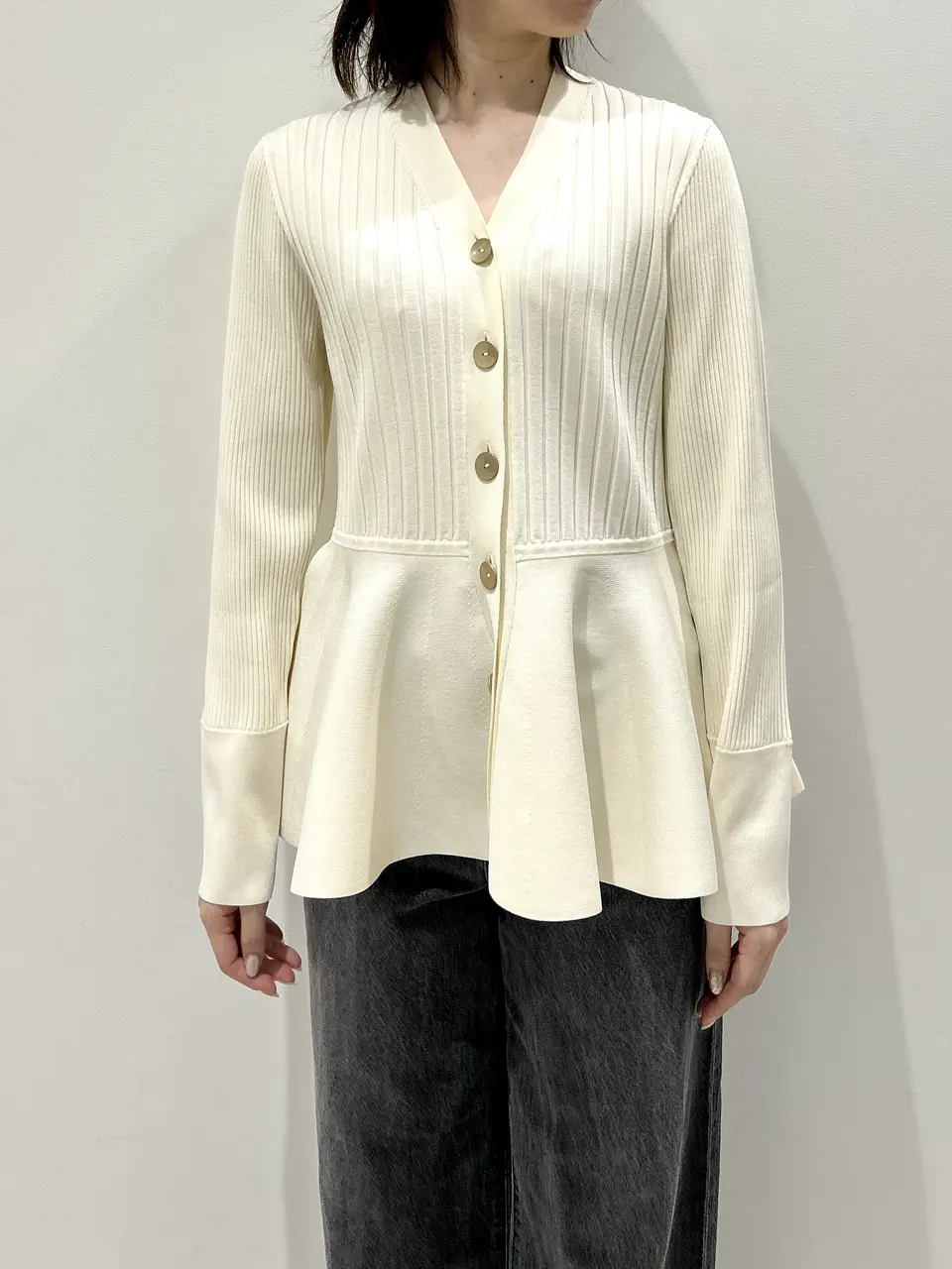 GRACE CONTINENTAL eri コーディネート画像