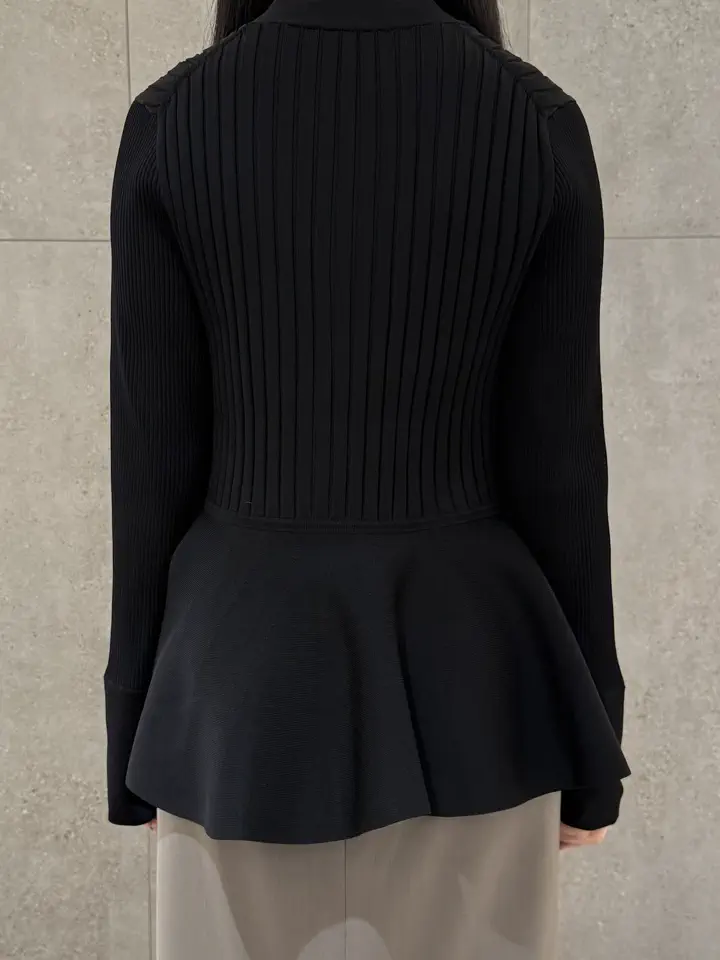 GRACE CONTINENTAL anri コーディネート画像