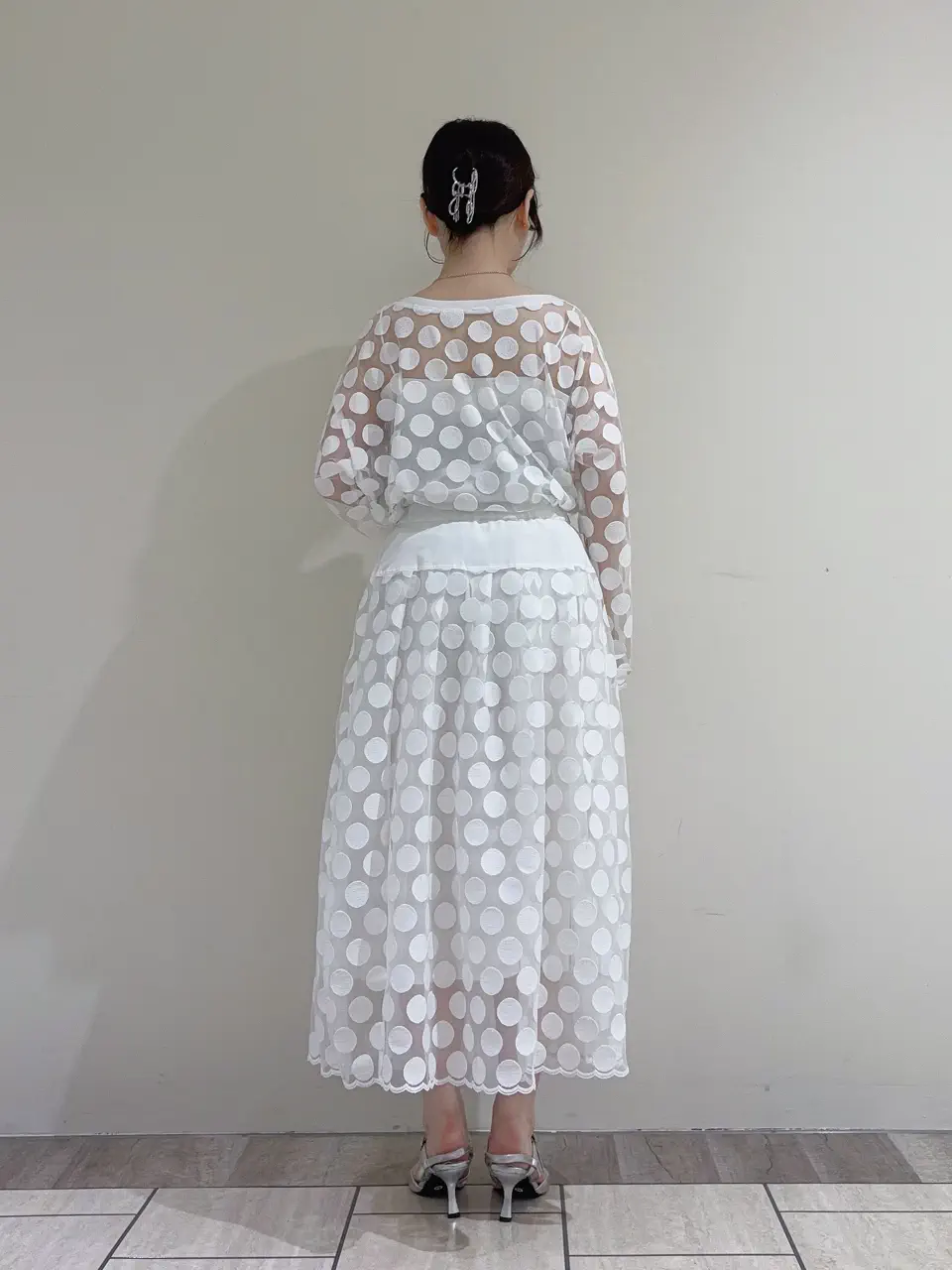 GRACE CONTINENTAL SASAKI コーディネート画像