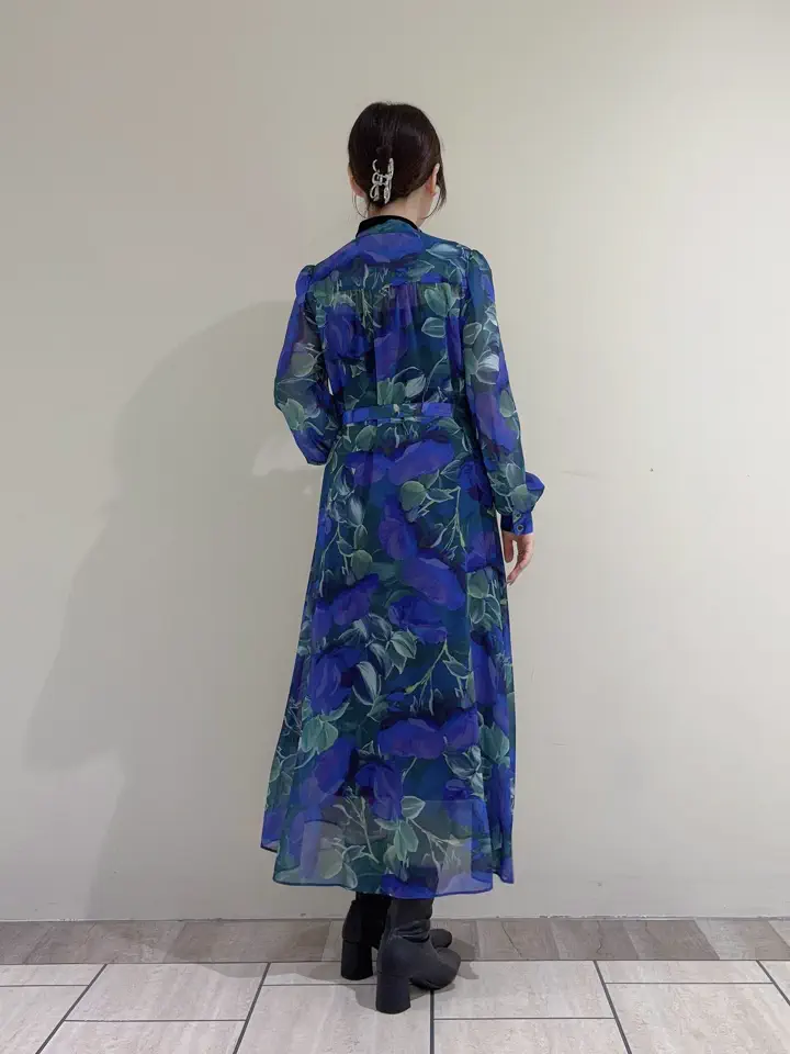 GRACE CONTINENTAL SASAKI コーディネート画像