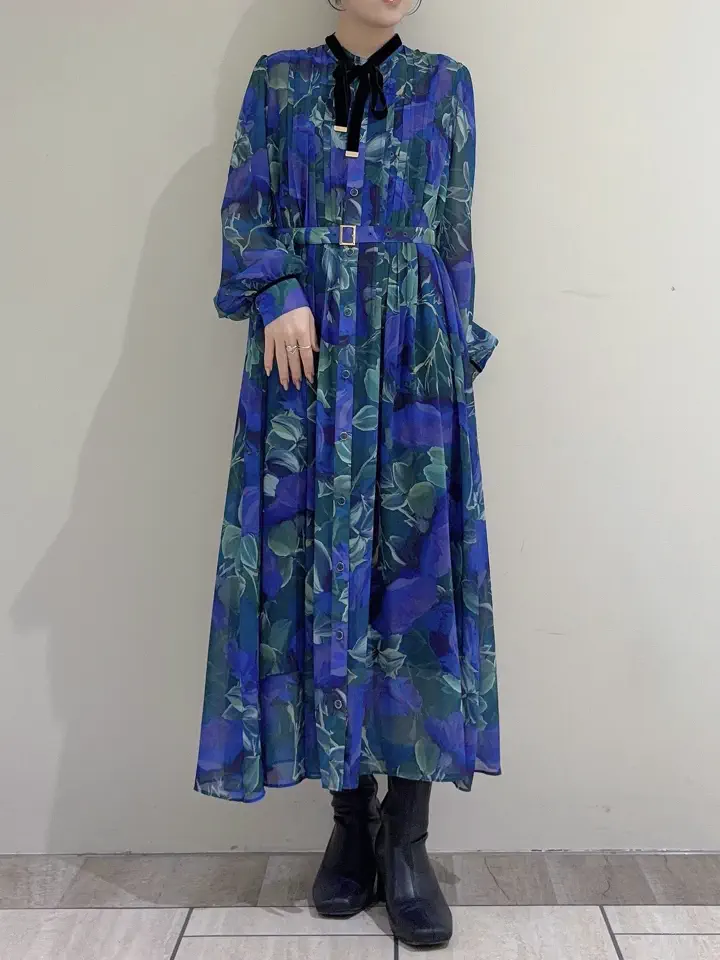 GRACE CONTINENTAL SASAKI コーディネート画像