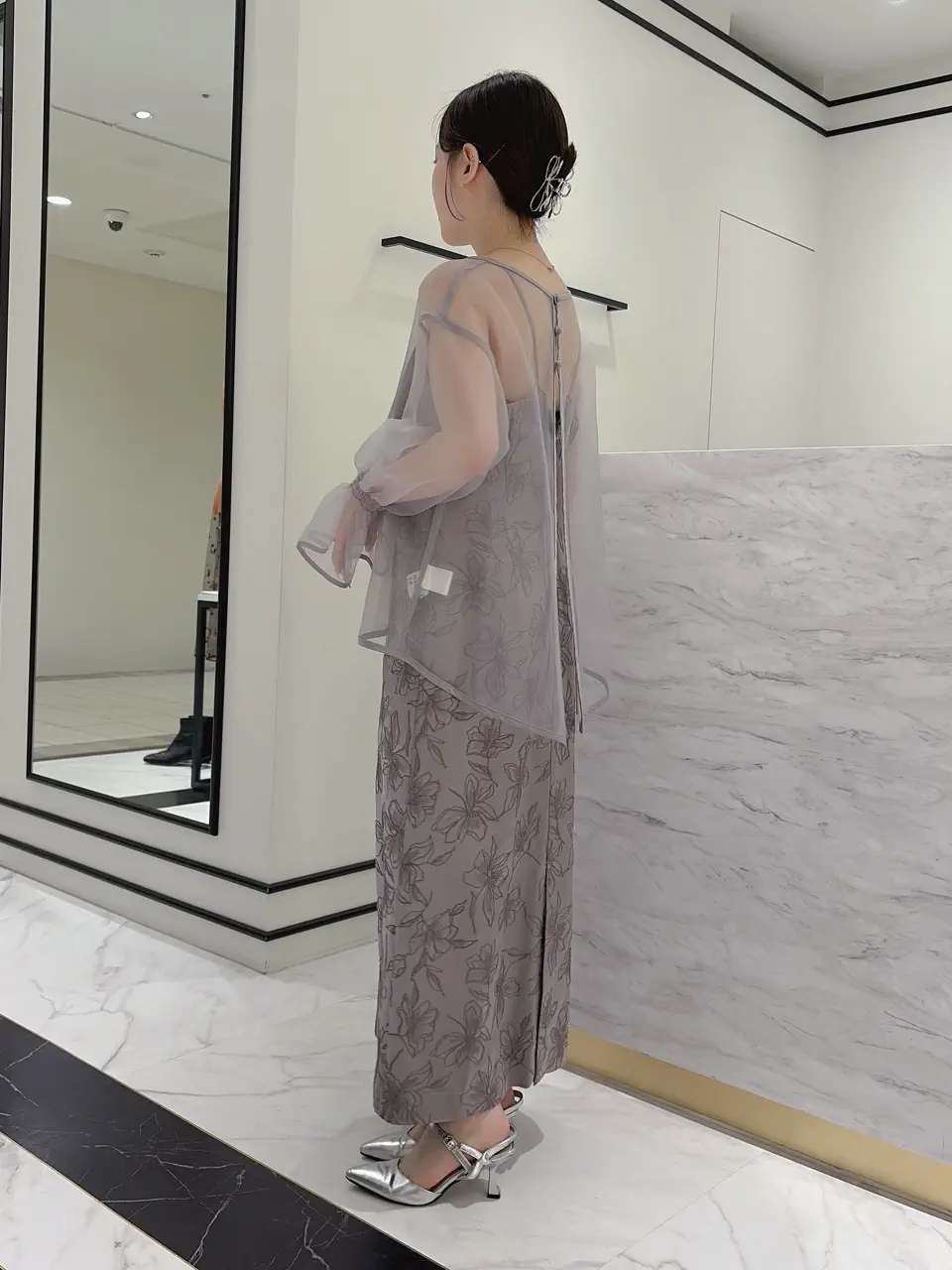 GRACE CONTINENTAL SASAKI コーディネート画像