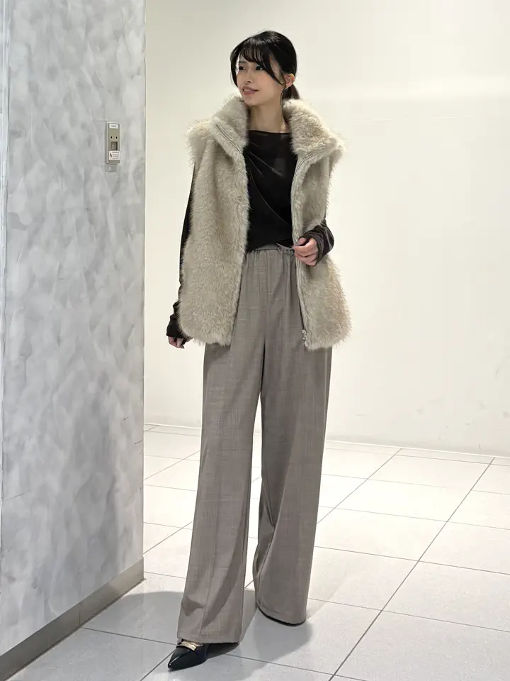 GRACE CONTINENTAL FUKUSHIMA YURIE コーディネート画像