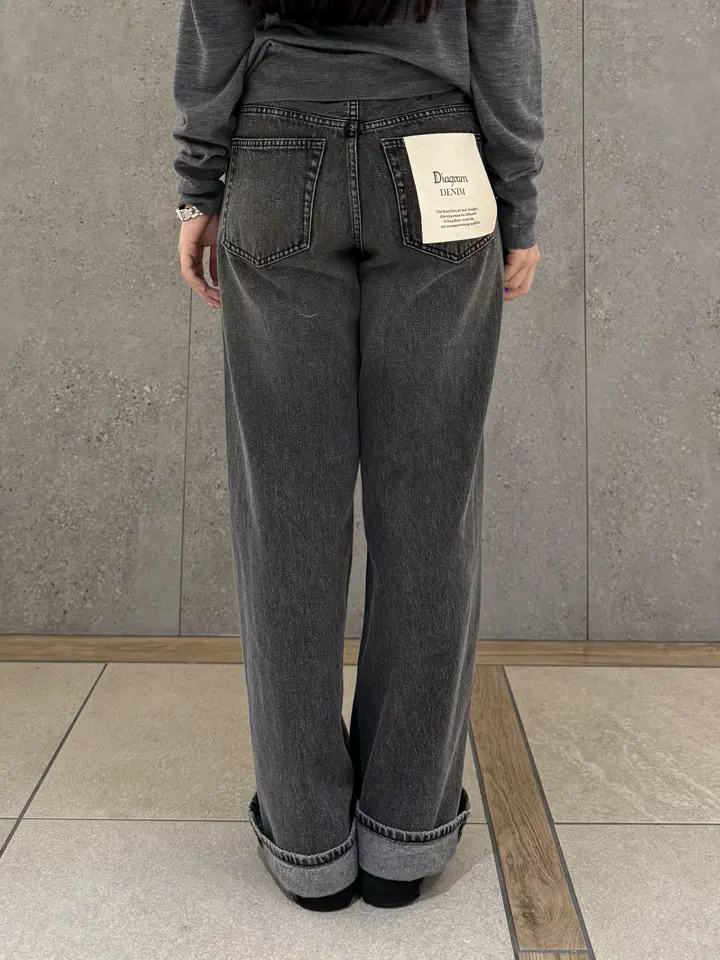 GRACE CONTINENTAL anri コーディネート画像