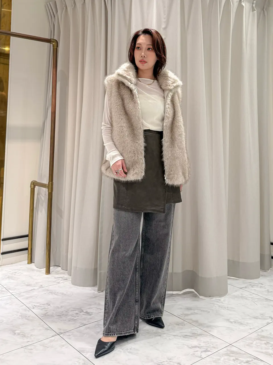  Natsumi コーディネート画像