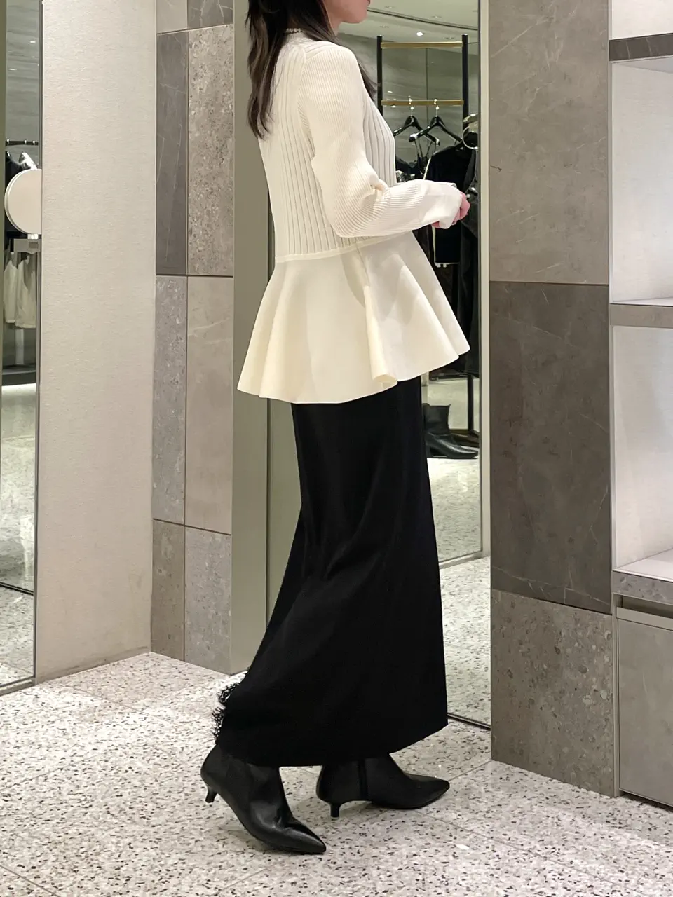 GRACE CONTINENTAL 三浦　芙優 コーディネート画像