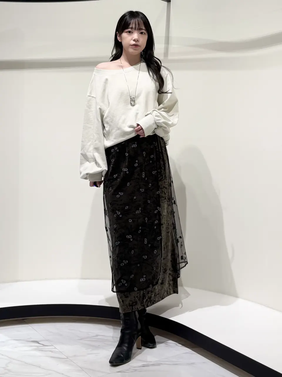 GRACE CONTINENTAL 平野 裕華 コーディネート画像