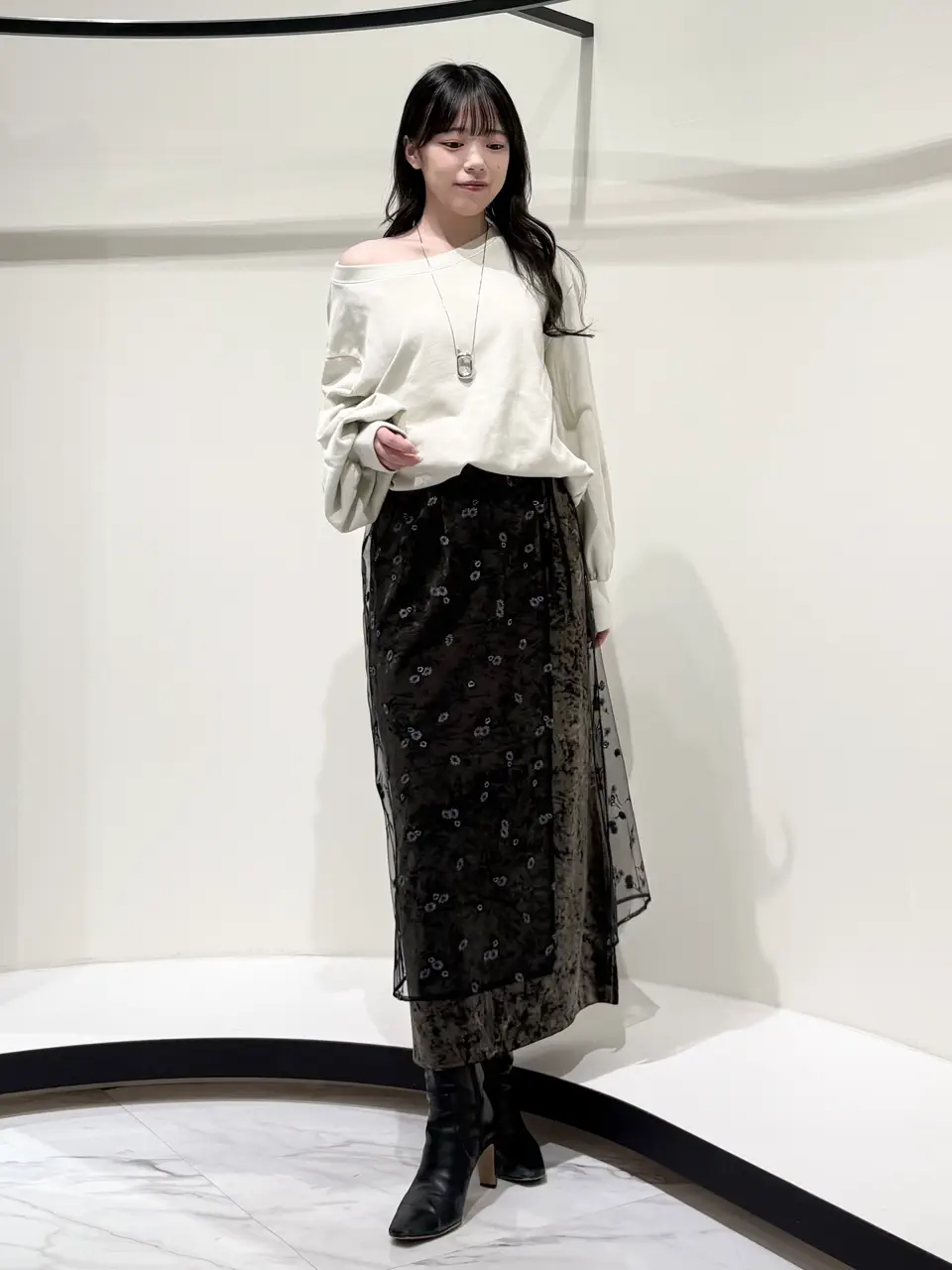 GRACE CONTINENTAL 平野 裕華 コーディネート画像