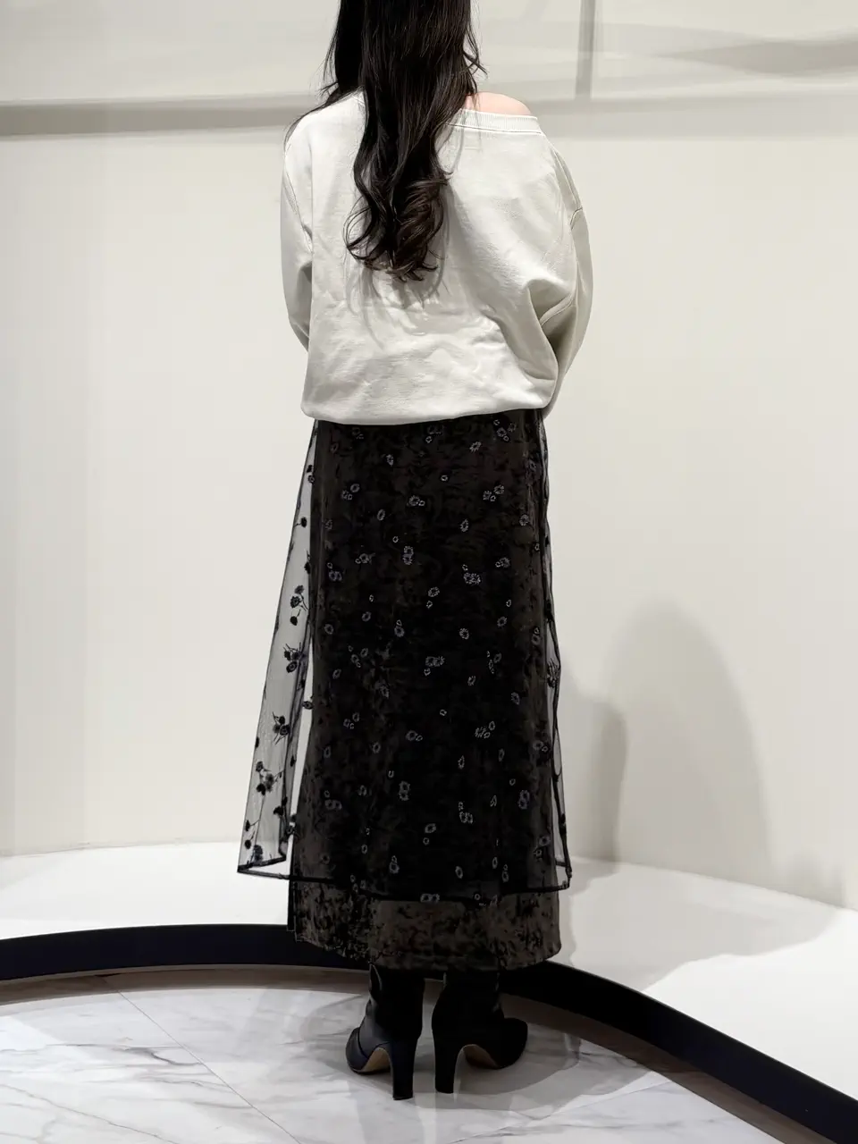 GRACE CONTINENTAL 平野 裕華 コーディネート画像