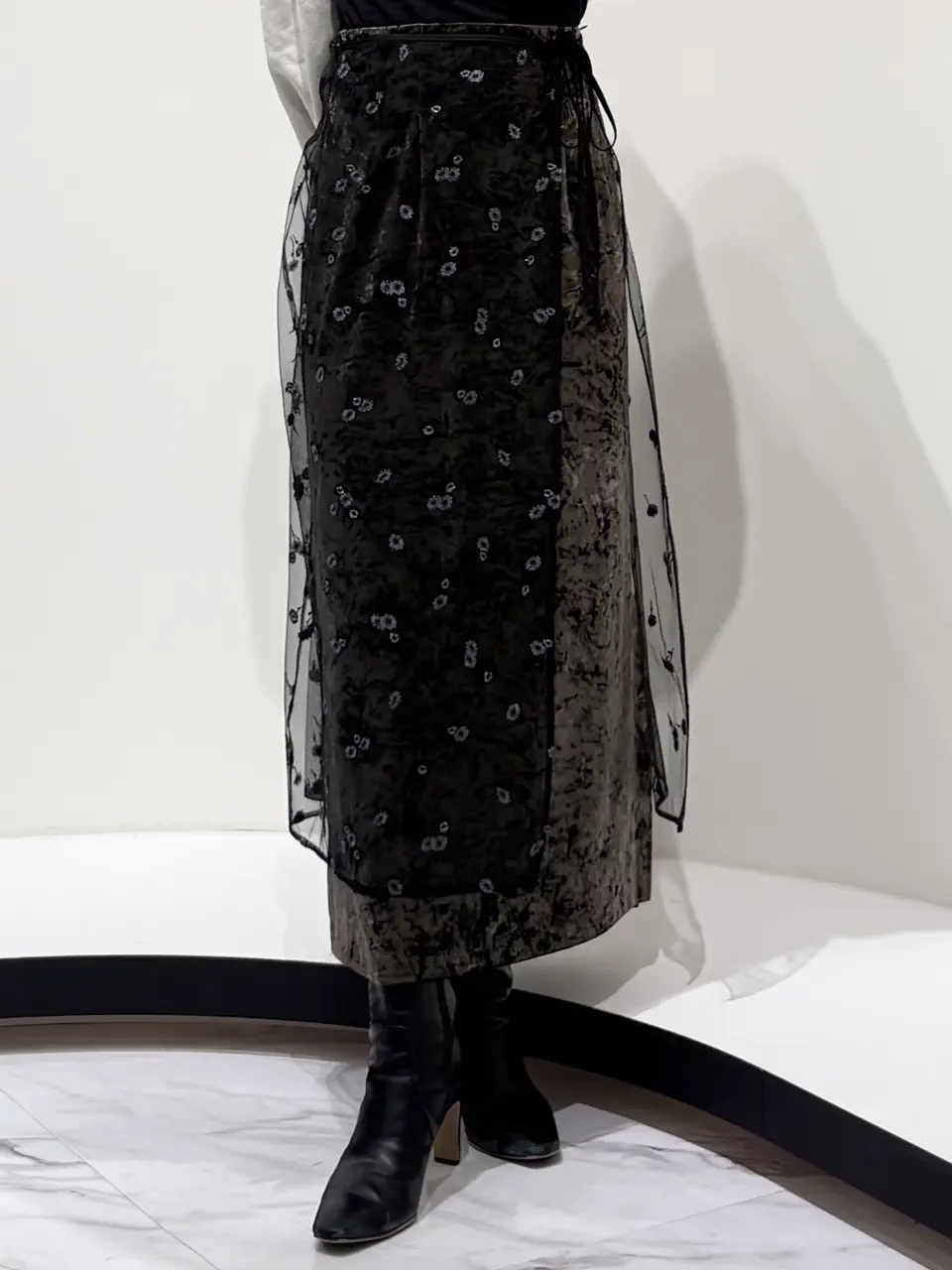 GRACE CONTINENTAL 平野 裕華 コーディネート画像