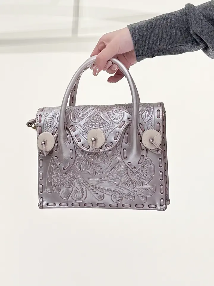 GRACE CONTINENTAL 平野 裕華 コーディネート画像