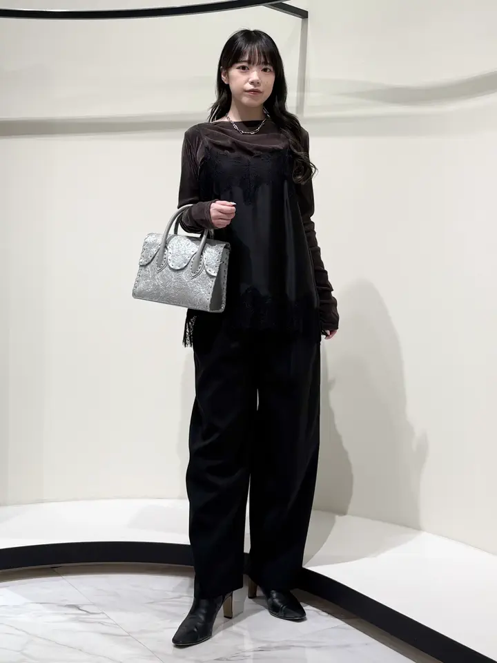 GRACE CONTINENTAL 平野 裕華 コーディネート画像