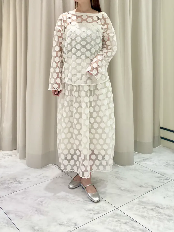 GRACE CONTINENTAL aika コーディネート画像
