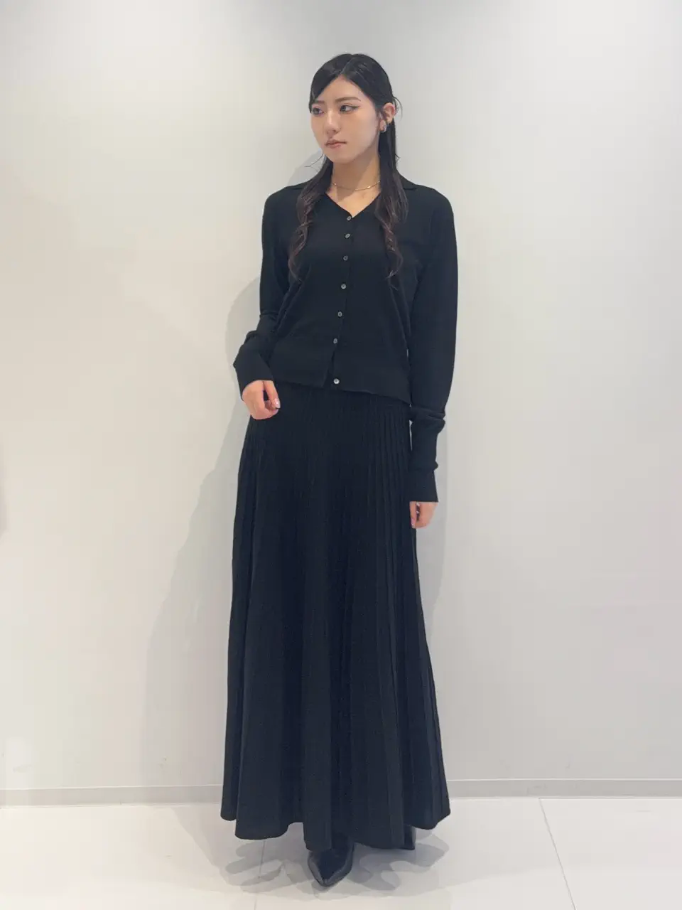  𝙆𝙄𝙈𝙐 コーディネート画像