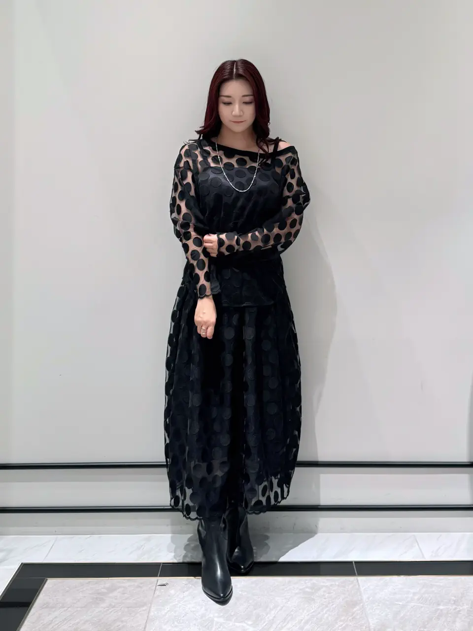  MOMOKO コーディネート画像