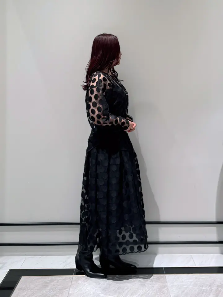 GRACE CONTINENTAL MOMOKO コーディネート画像