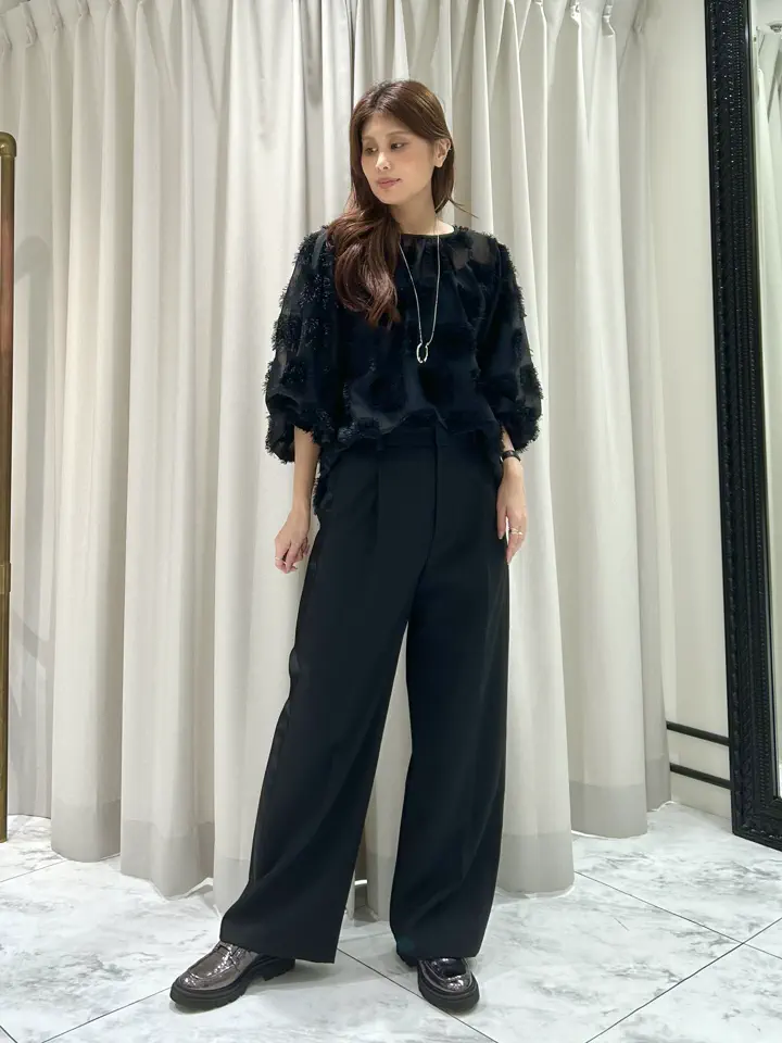 GRACE CONTINENTAL 志田　悠 コーディネート画像