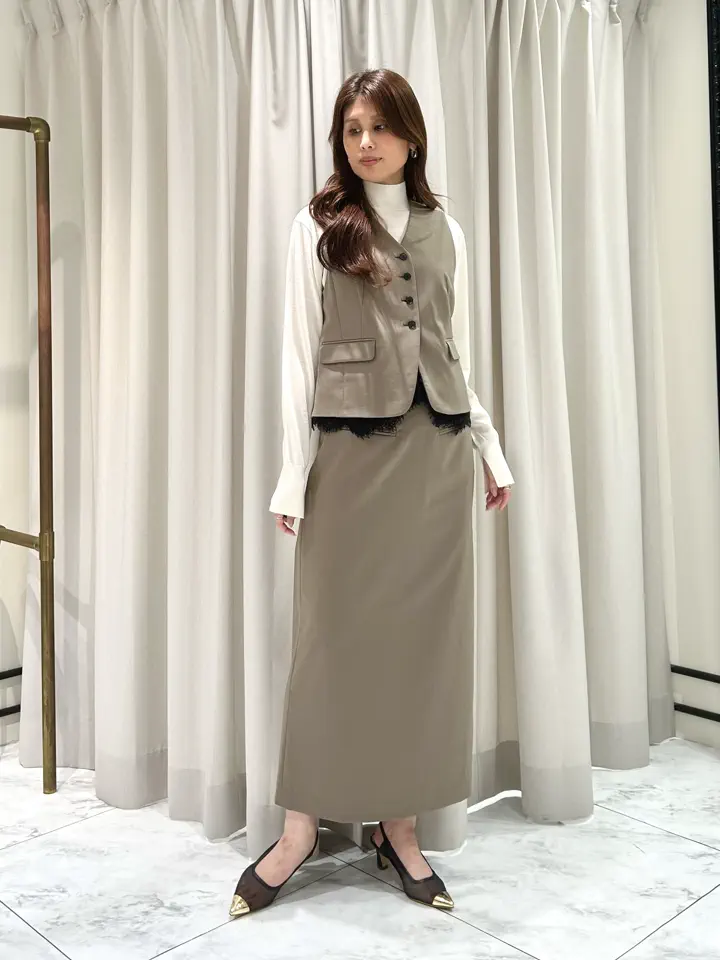 GRACE CONTINENTAL 志田　悠 コーディネート画像