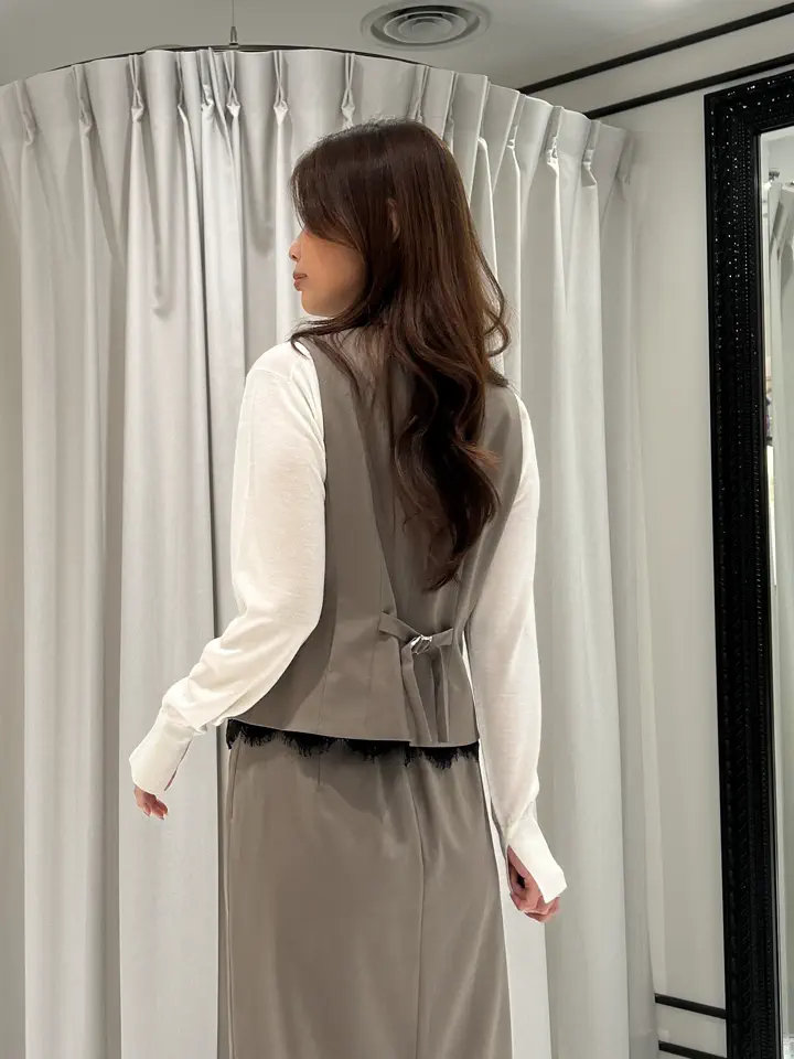 GRACE CONTINENTAL 志田　悠 コーディネート画像