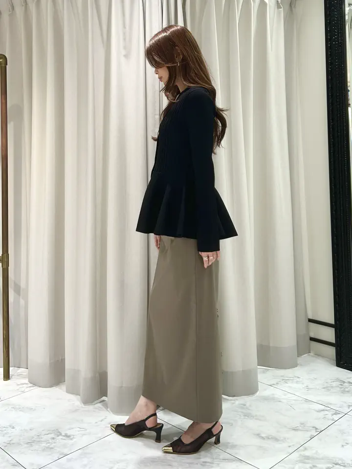 GRACE CONTINENTAL 志田　悠 コーディネート画像