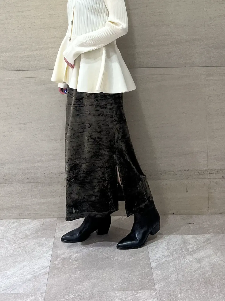 GRACE CONTINENTAL Owari コーディネート画像