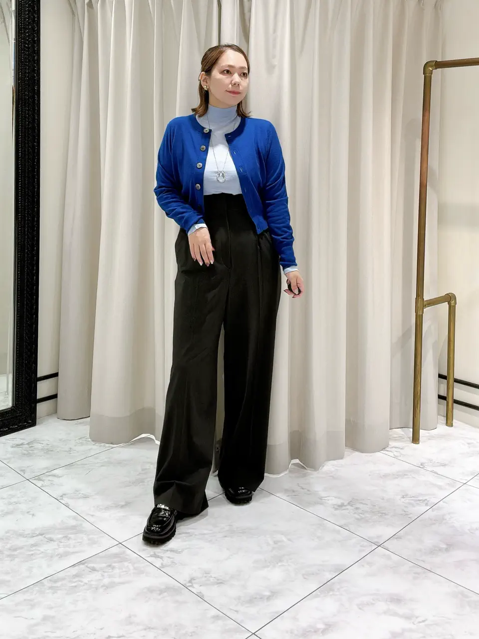  Izumi コーディネート画像