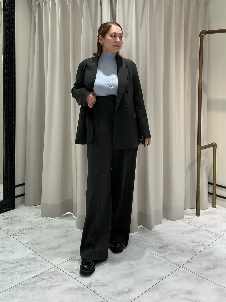  Izumi コーディネート画像