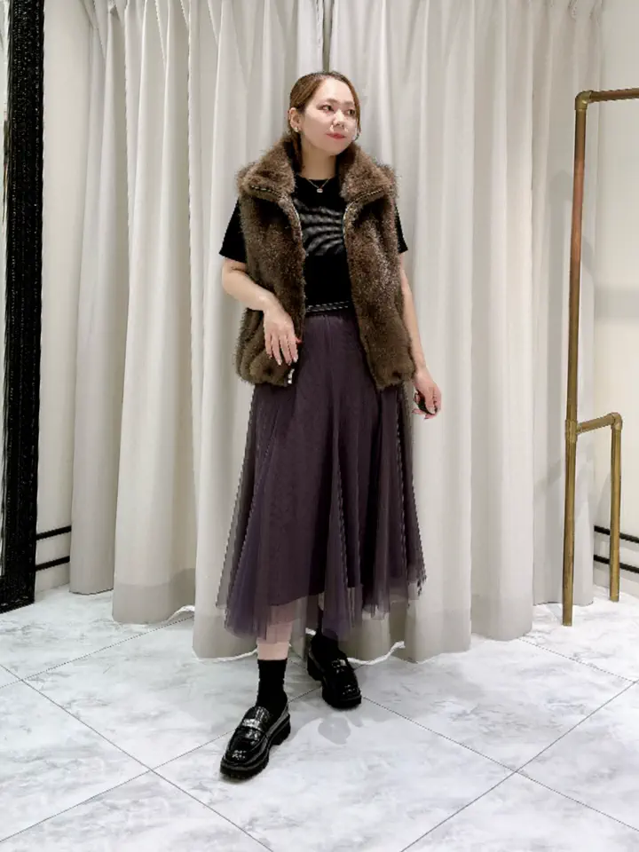 GRACE CONTINENTAL Izumi コーディネート画像