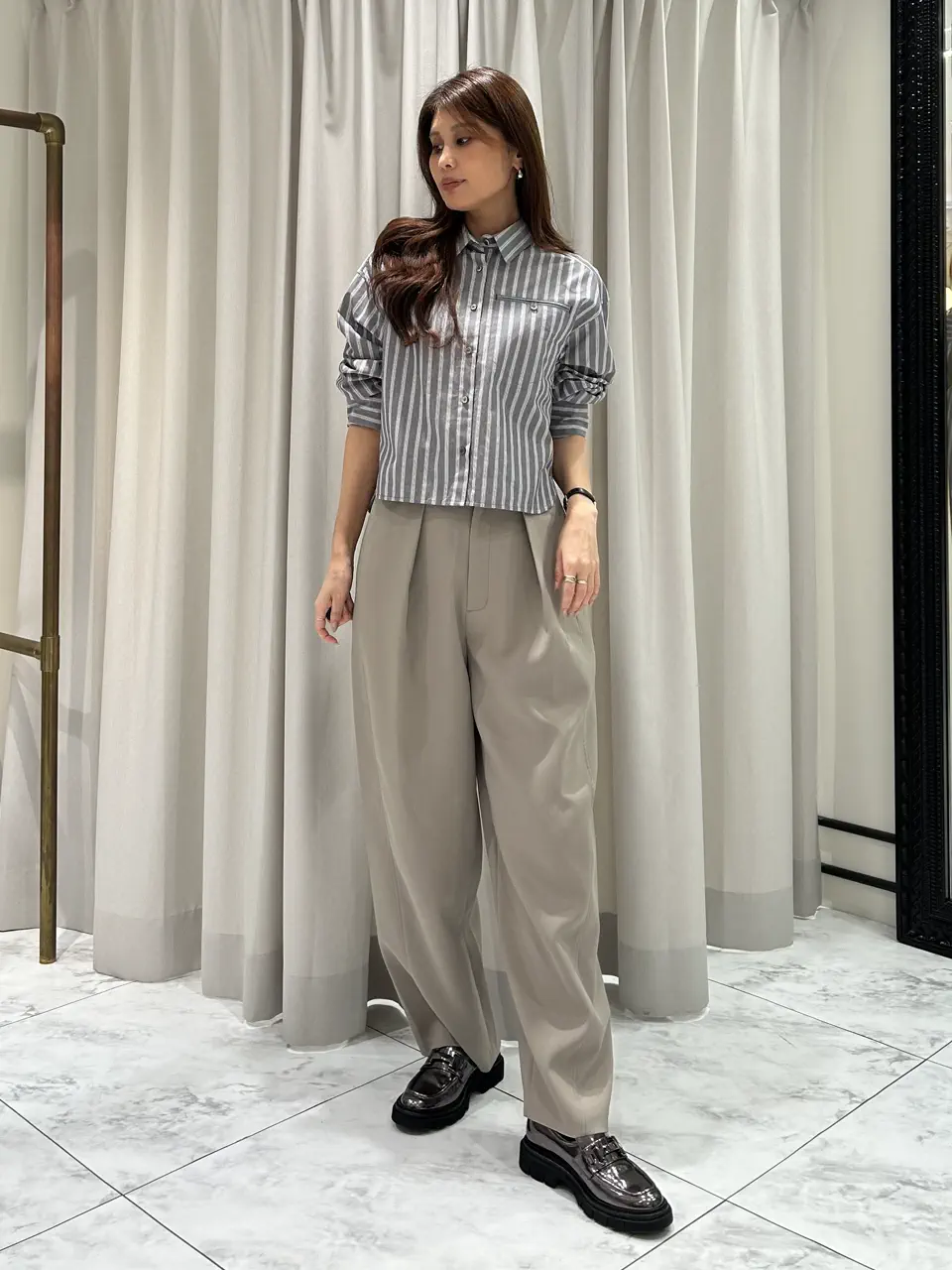 GRACE CONTINENTAL 志田　悠 コーディネート画像
