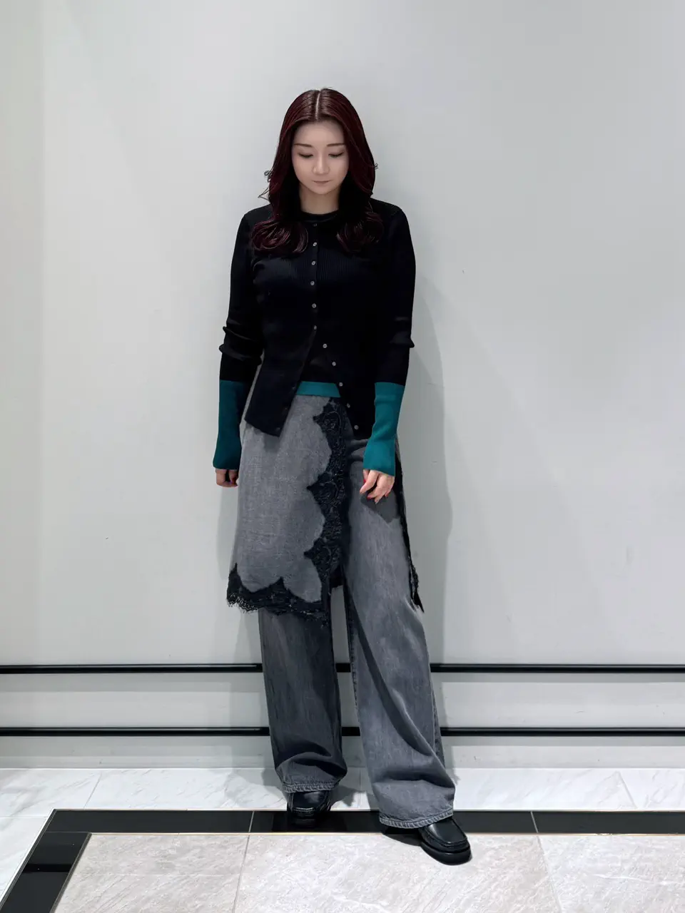  MOMOKO コーディネート画像
