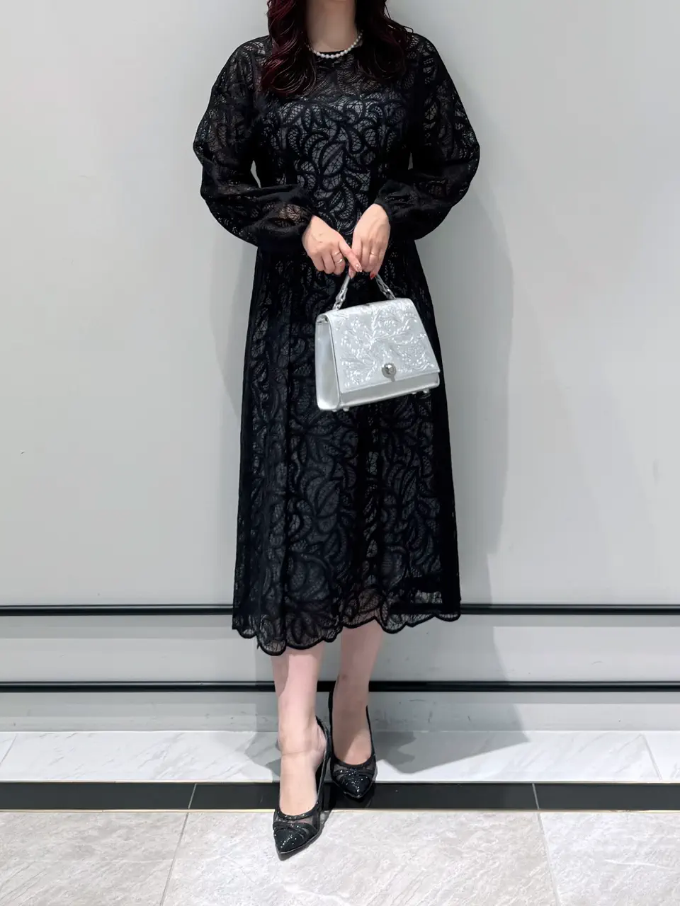 GRACE CONTINENTAL MOMOKO コーディネート画像