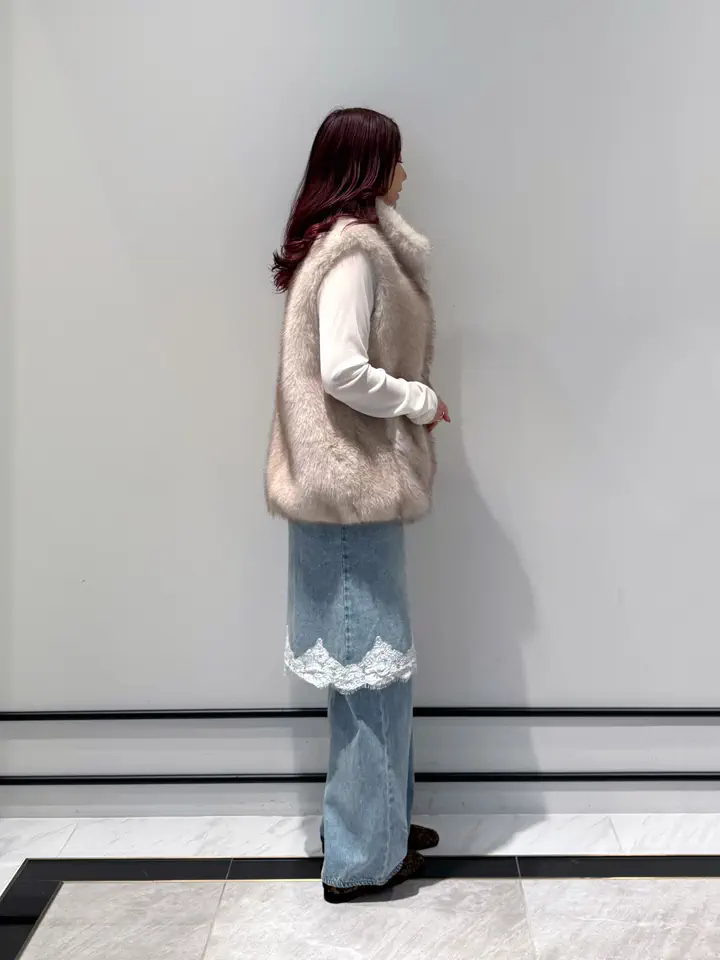 GRACE CONTINENTAL MOMOKO コーディネート画像