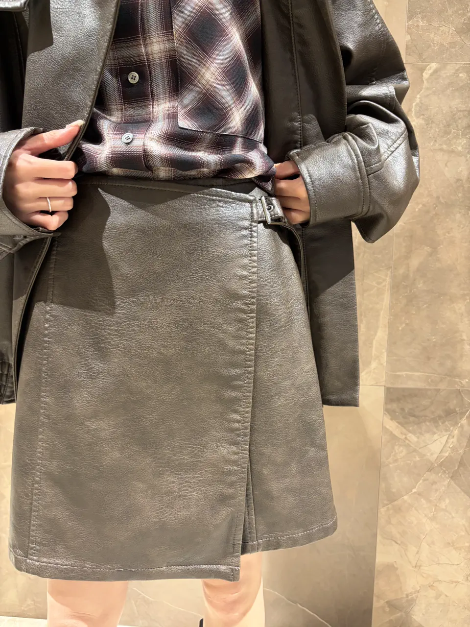 GRACE CONTINENTAL Hata Haruna コーディネート画像