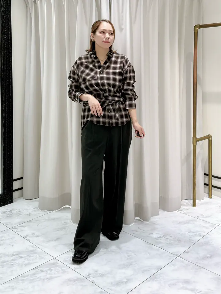 GRACE CONTINENTAL Izumi コーディネート画像
