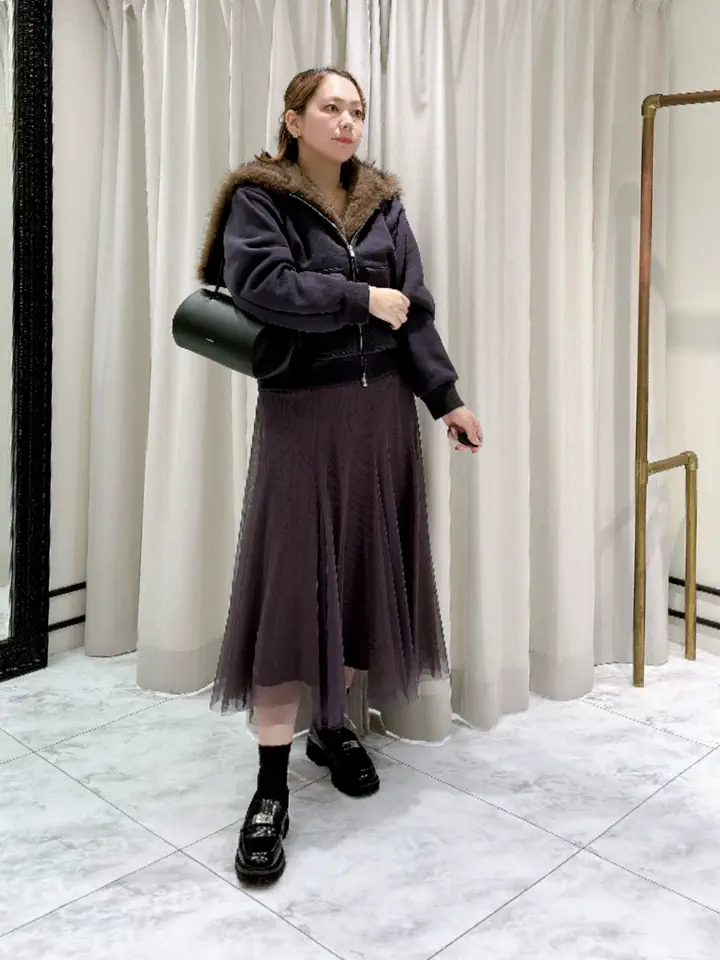 GRACE CONTINENTAL Izumi コーディネート画像