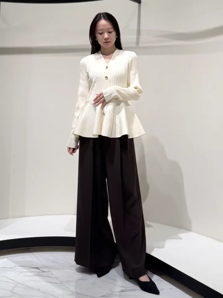 GRACE CONTINENTAL Suzuka コーディネート画像