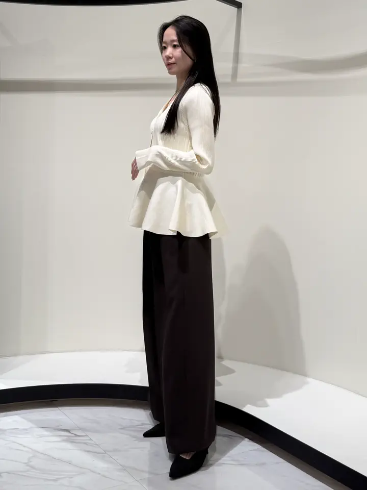 GRACE CONTINENTAL Suzuka コーディネート画像