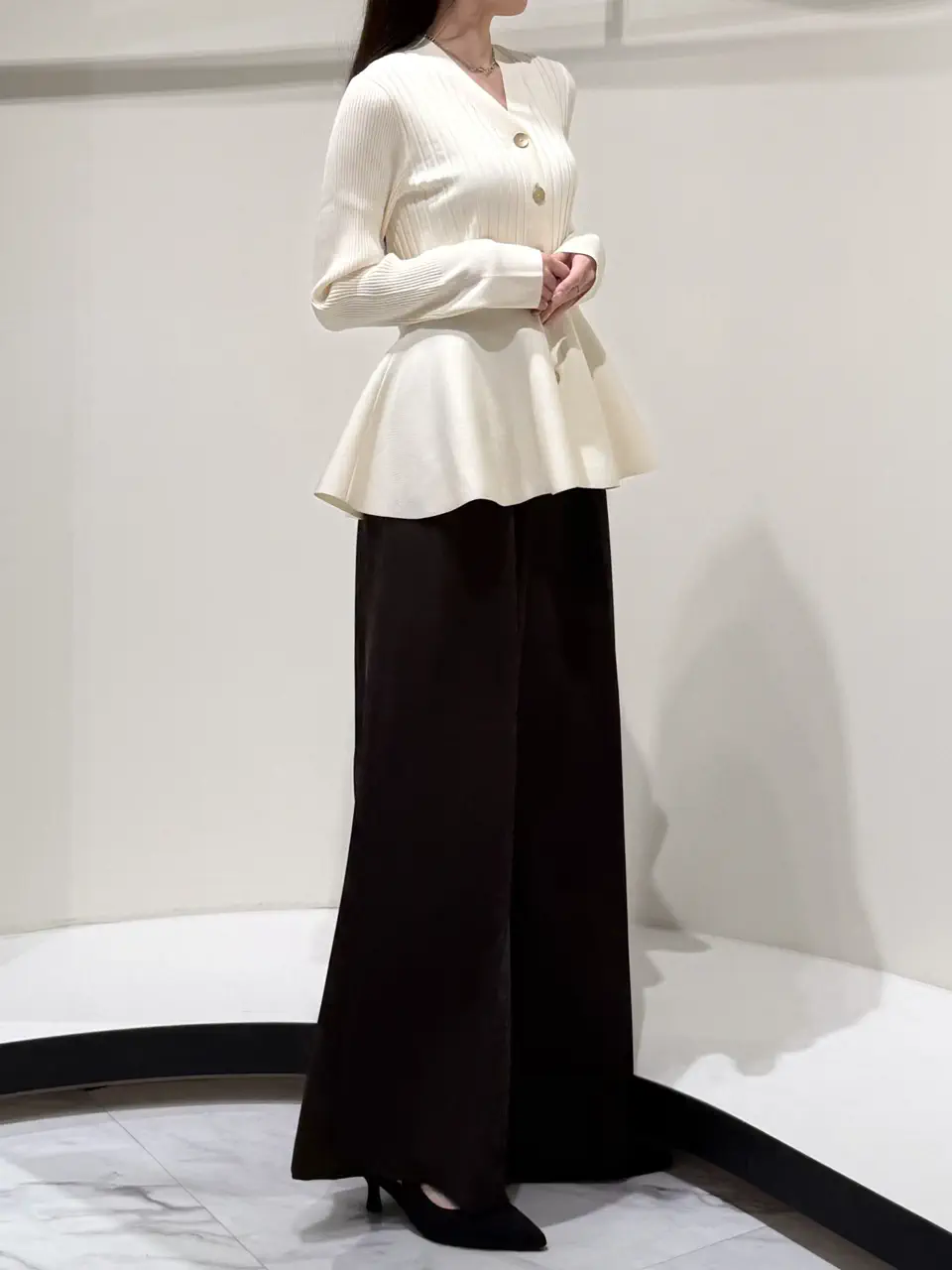 GRACE CONTINENTAL Suzuka コーディネート画像