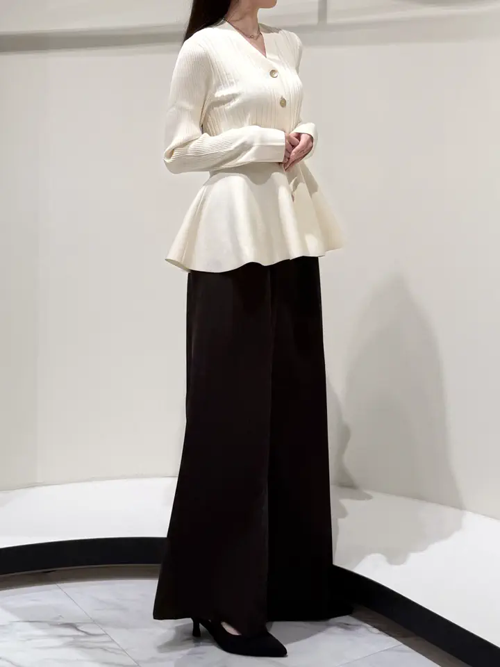 GRACE CONTINENTAL Suzuka コーディネート画像