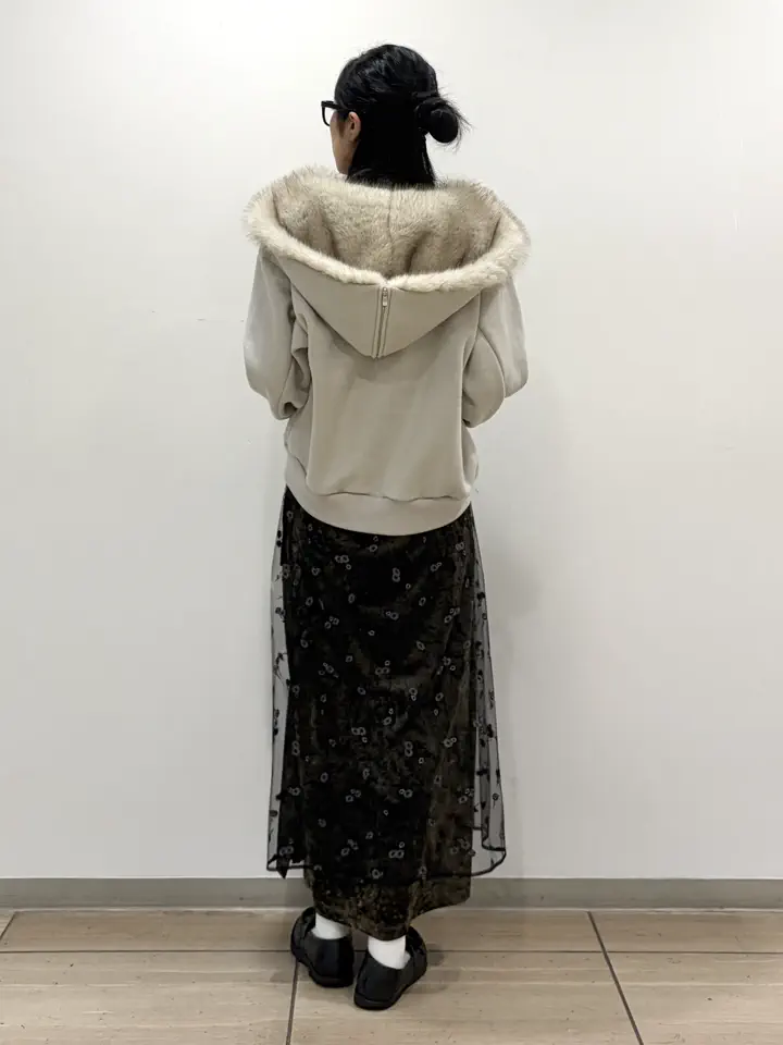 GRACE CONTINENTAL yoshi コーディネート画像