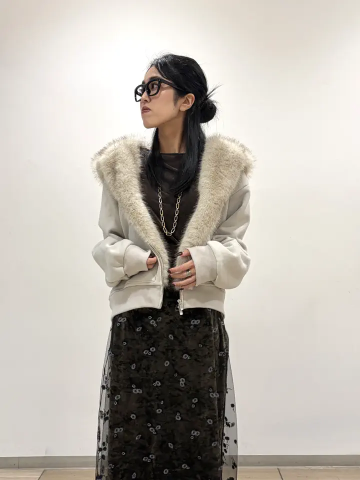 GRACE CONTINENTAL yoshi コーディネート画像