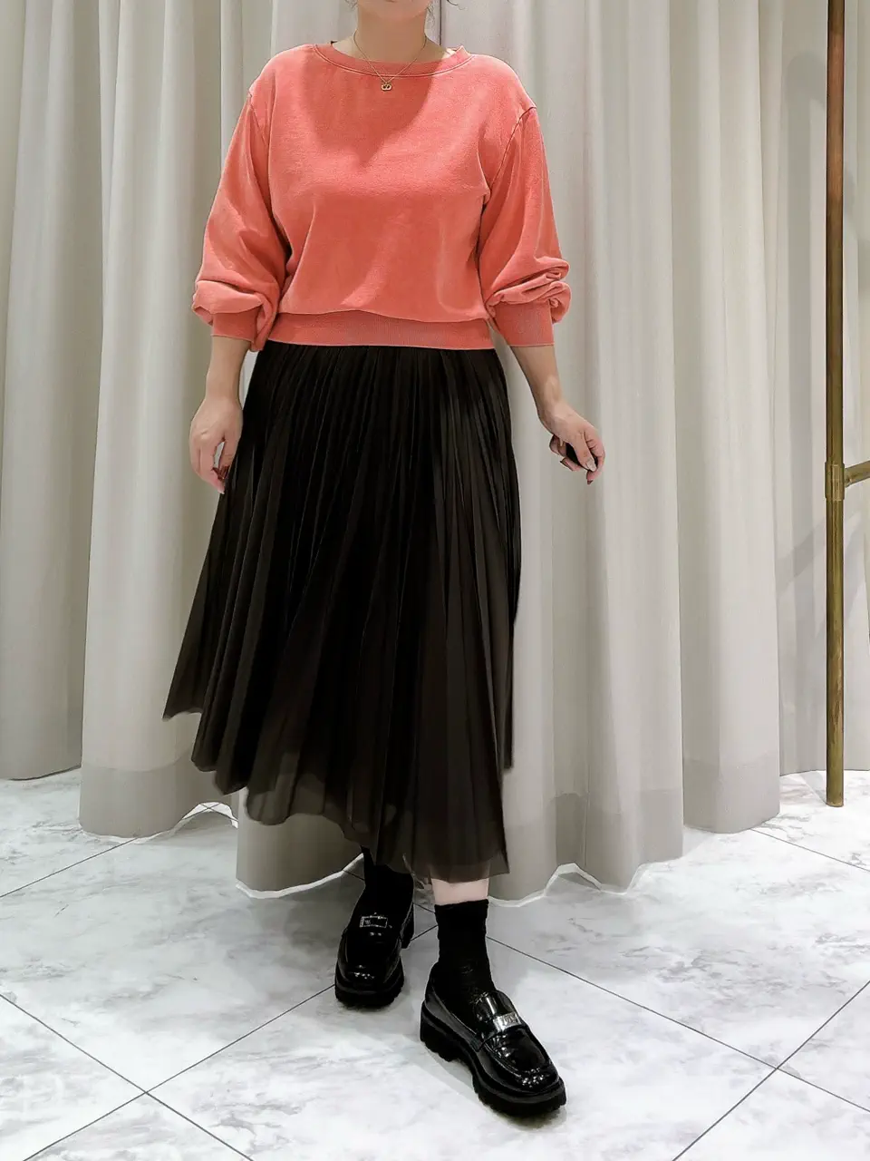  Izumi コーディネート画像