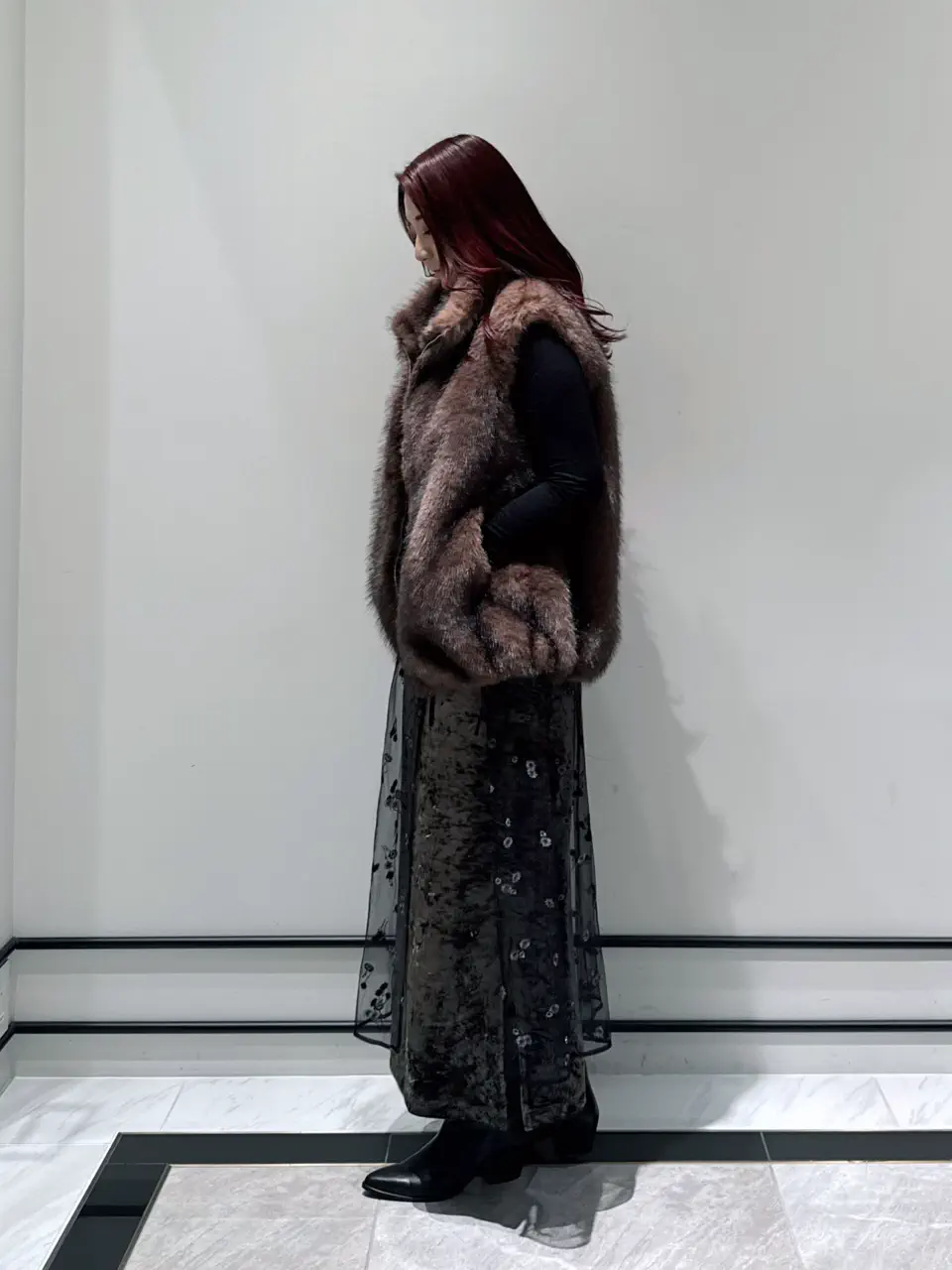 GRACE CONTINENTAL MOMOKO コーディネート画像