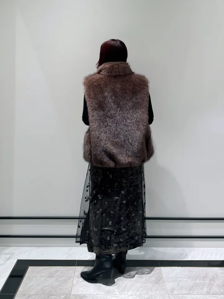 GRACE CONTINENTAL MOMOKO コーディネート画像