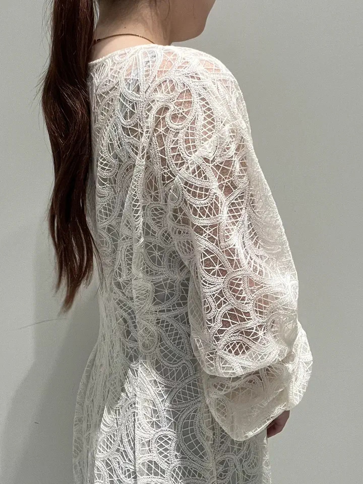 GRACE CONTINENTAL RIKO コーディネート画像