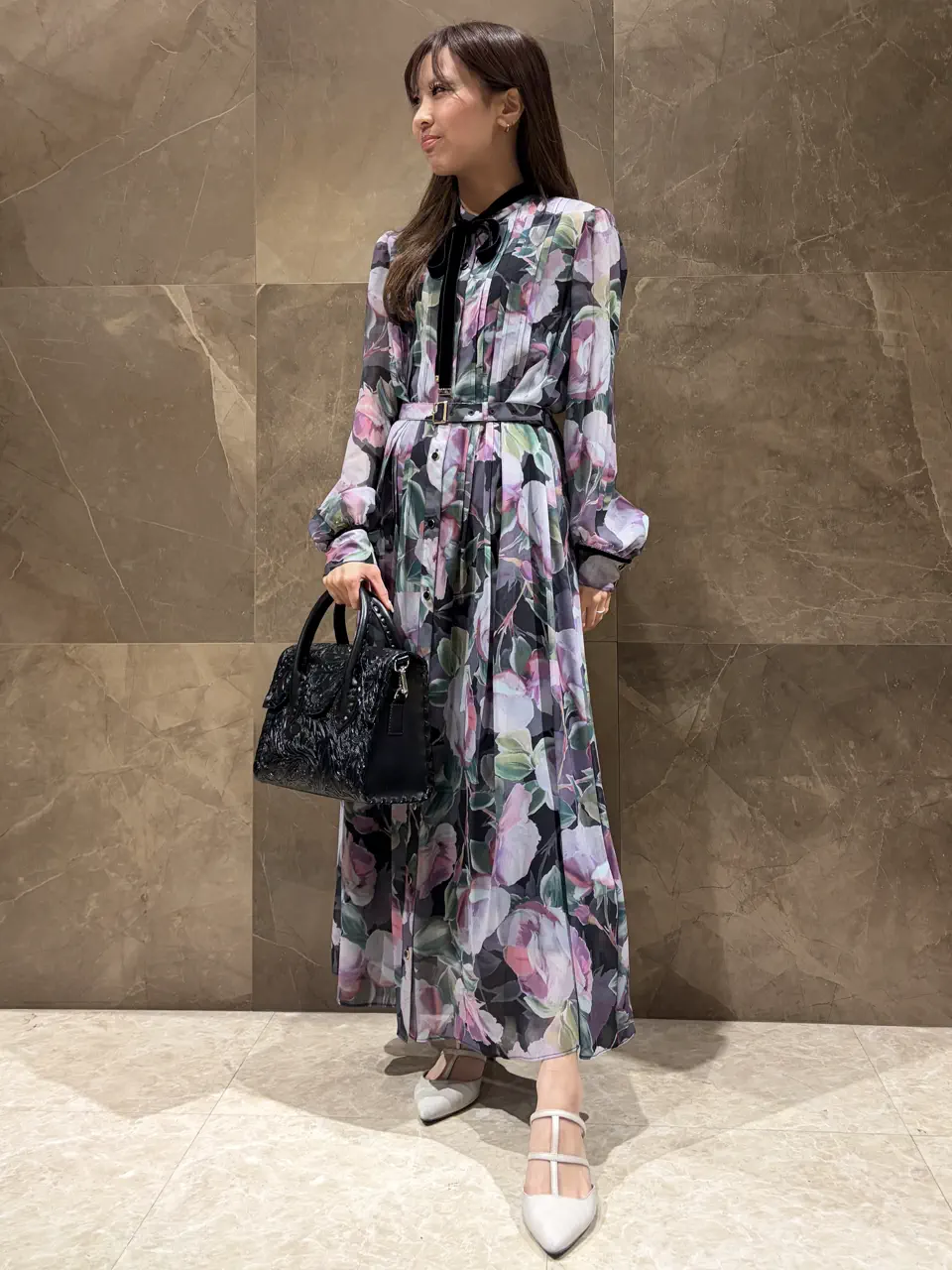 GRACE CONTINENTAL Hata Haruna コーディネート画像