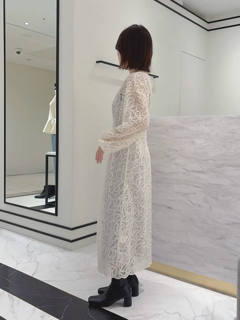 GRACE CONTINENTAL SASAKI コーディネート画像