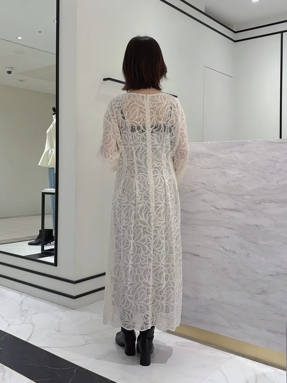 GRACE CONTINENTAL SASAKI コーディネート画像